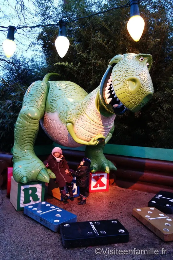 Le dinosaure de Toy Story à Walt Disney Studios Paris