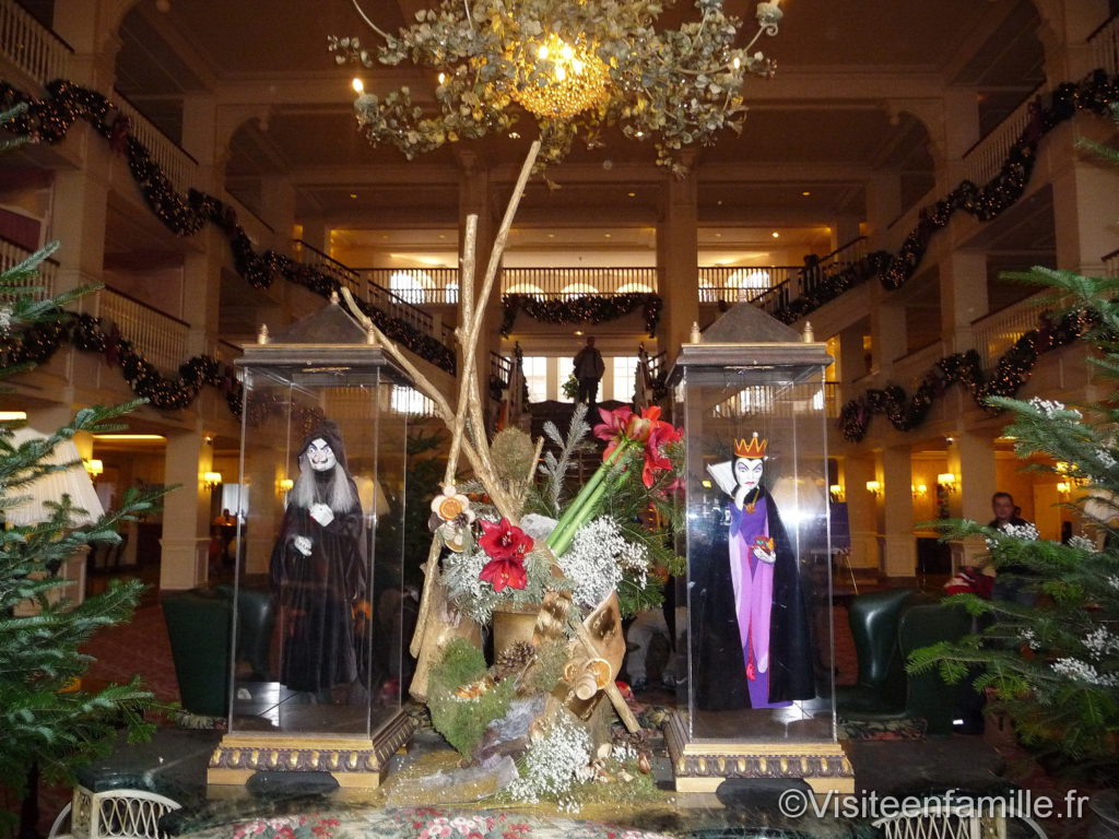 hall d'entrée Hotel Disney Paris