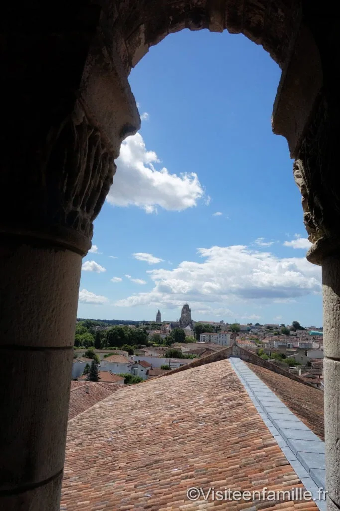 Saintes Saintes, une ville incontournable de Charente-Maritime