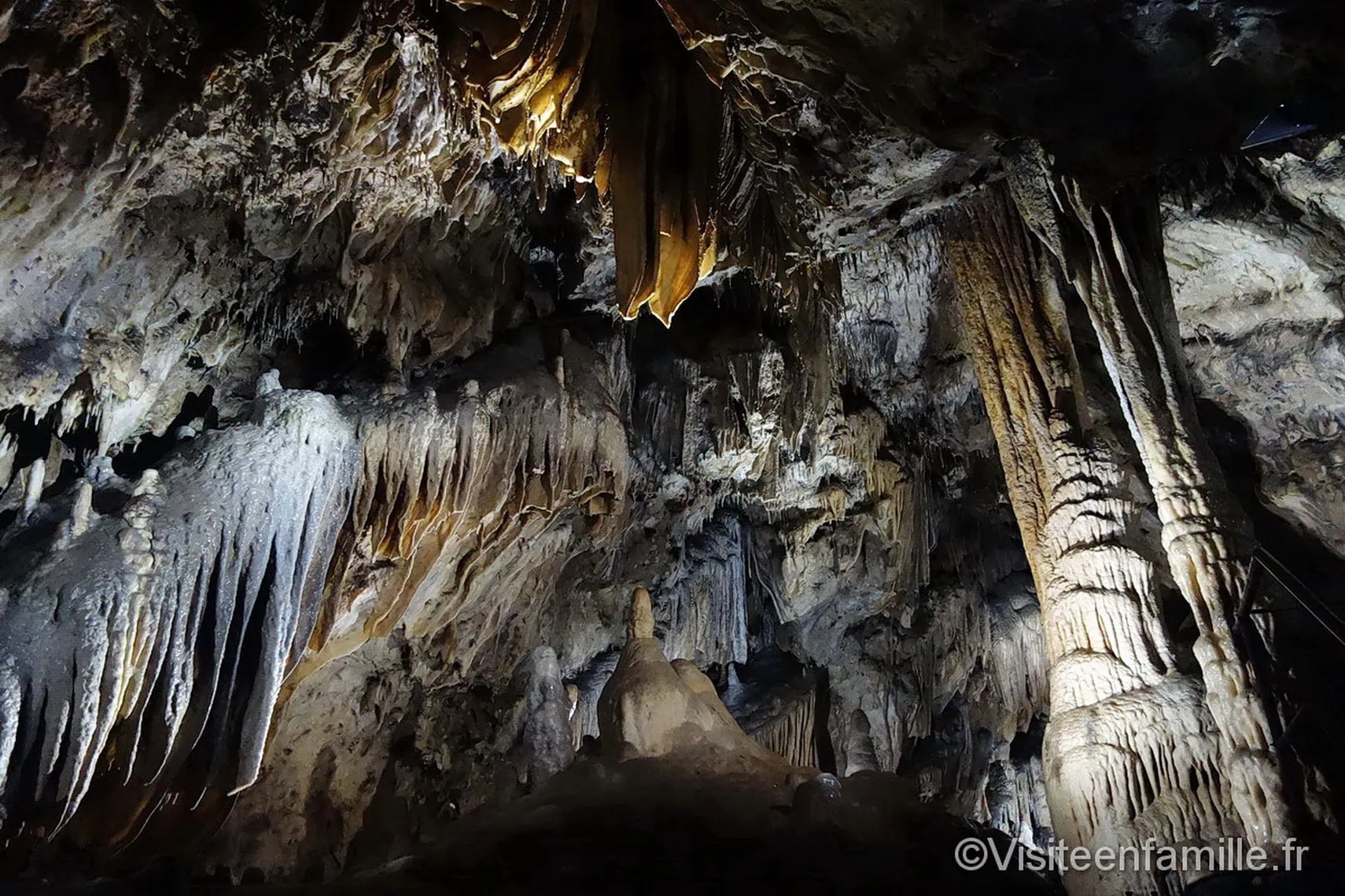 grottes