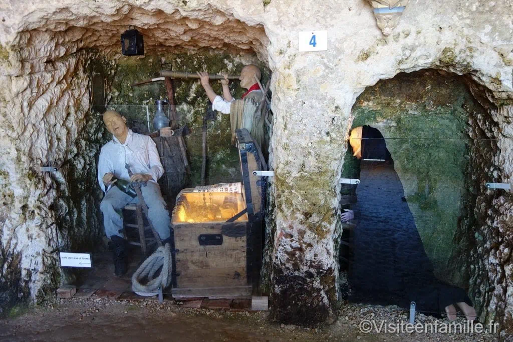 grottes de Matata