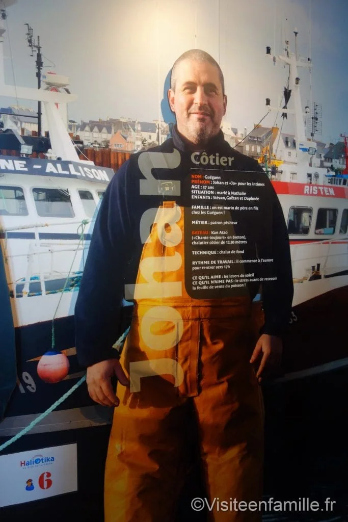 phare d'Eckmühl Visite du pays Bigouden : le Guilvinec, Haliotika, le phare d'Eckmühl