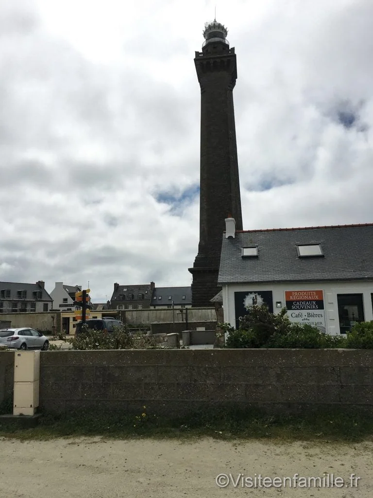 phare d'Eckmühl Visite du pays Bigouden : le Guilvinec, Haliotika, le phare d'Eckmühl