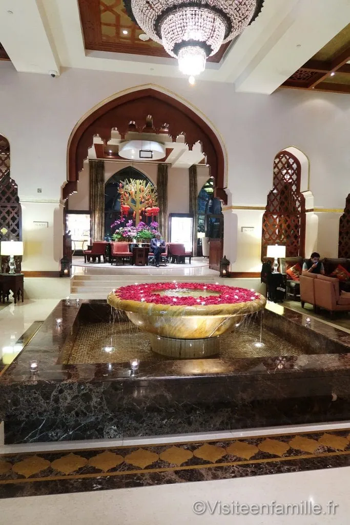 hall d'entrée du Palace Downtown Dubai