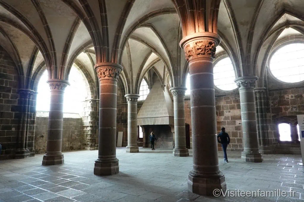 La salle des chevaliers du mont Saint Michel