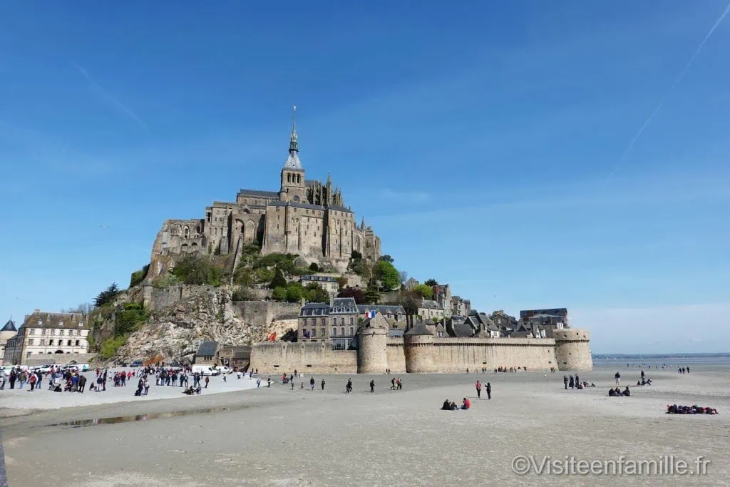 plage devant le mont Saint Michel