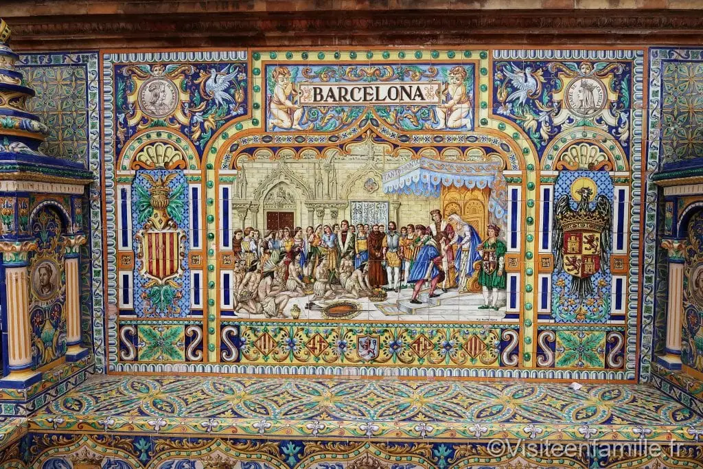 Mosaique à seville sur La Plaza de España