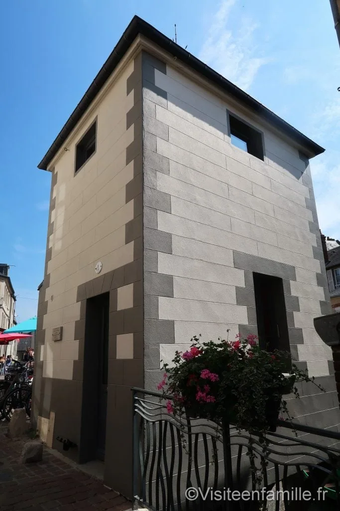 la plus petite maison de france à Bayeux
