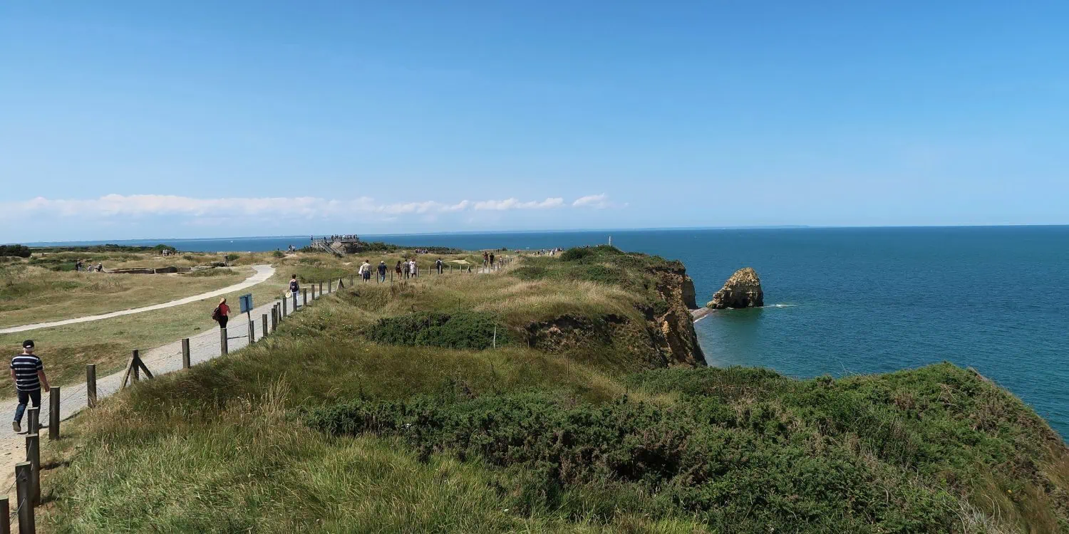 La pointe du Hoc, un site du débarquement fortement accidenté 43 La pointe du Hoc, un site du débarquement fortement accidenté