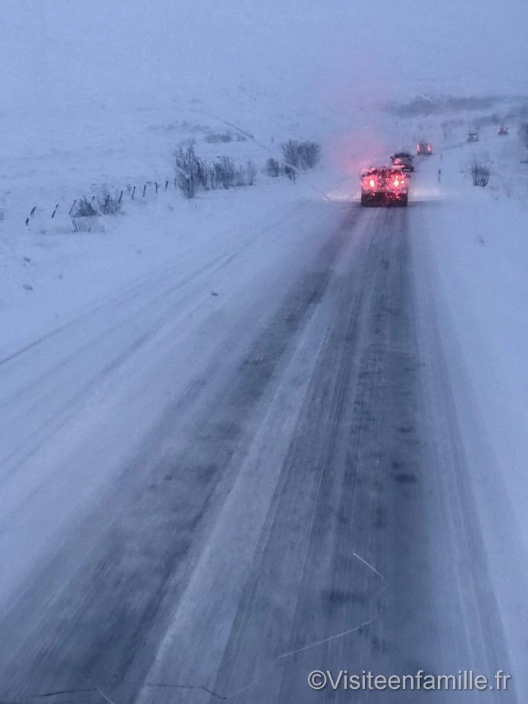 Route enneigé en Islande