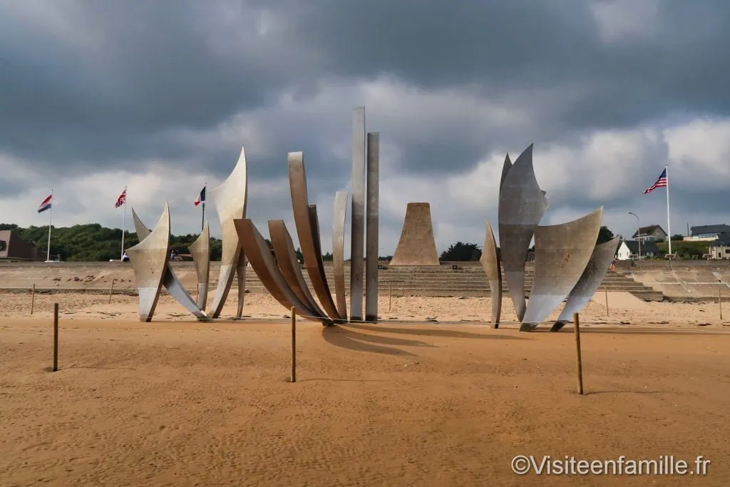 Sculpture les braves plage d'Omaha beach