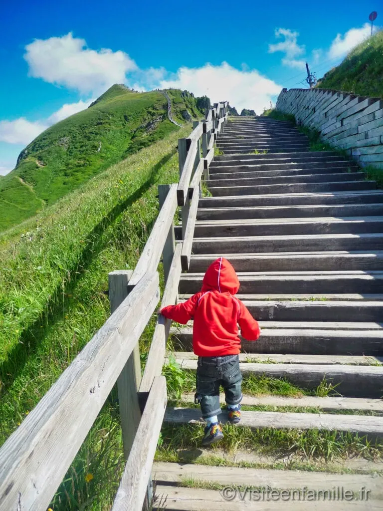 marche pour monter au puy du sancy