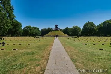 Cimetière militaire allemand de La Cambe