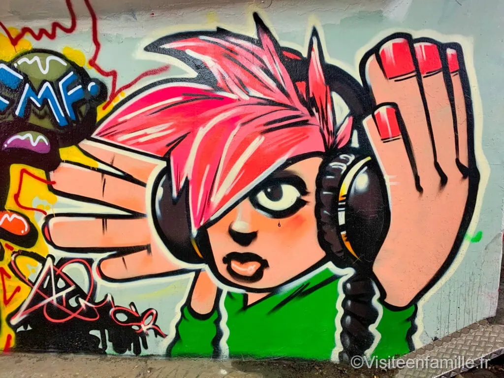 tag dans un souterrain de Reykjavik