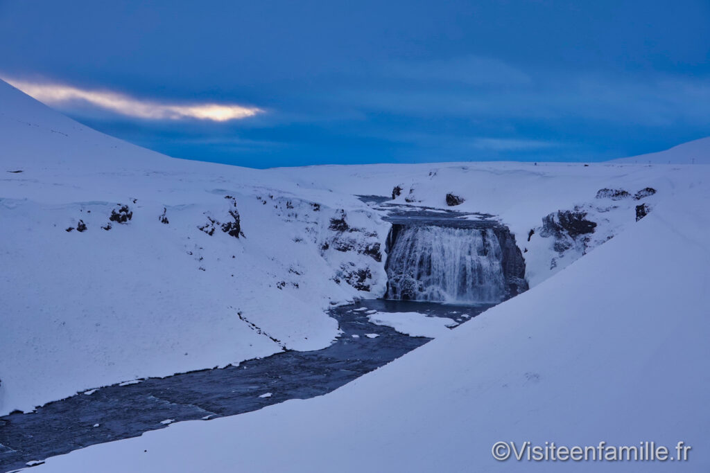 La cascade de Thorufoss en islande