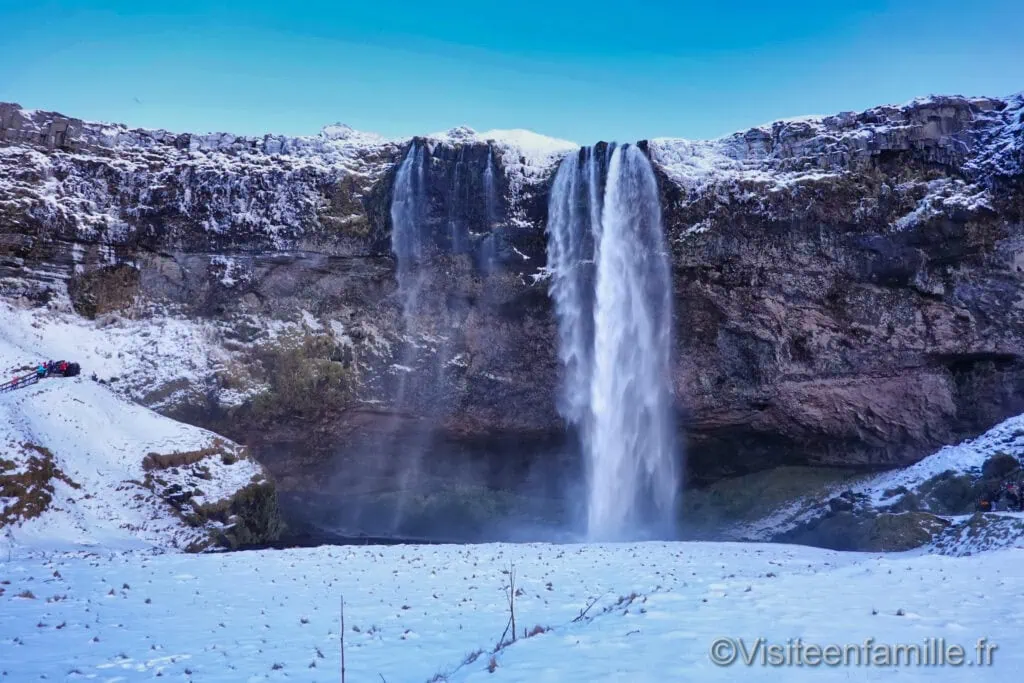 cascade de Seljalandsfoss