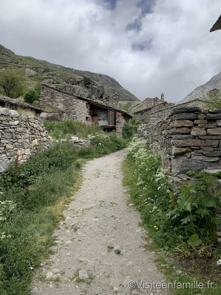 le village de l’Ecot