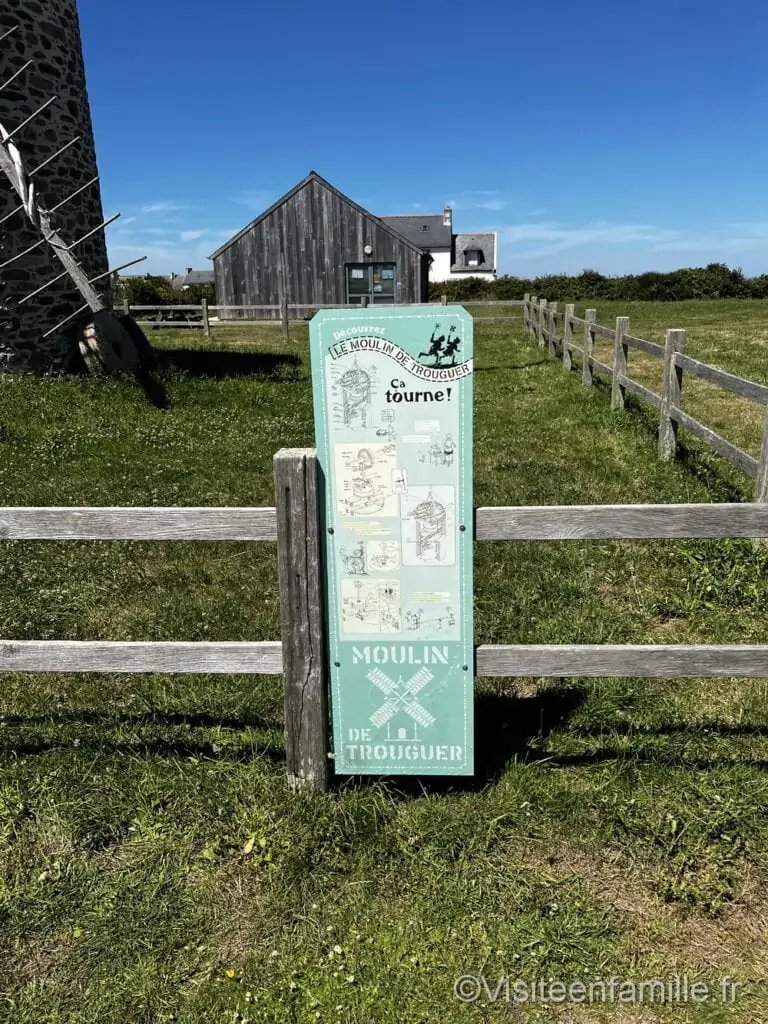 Panneau des moulins de Trouguer