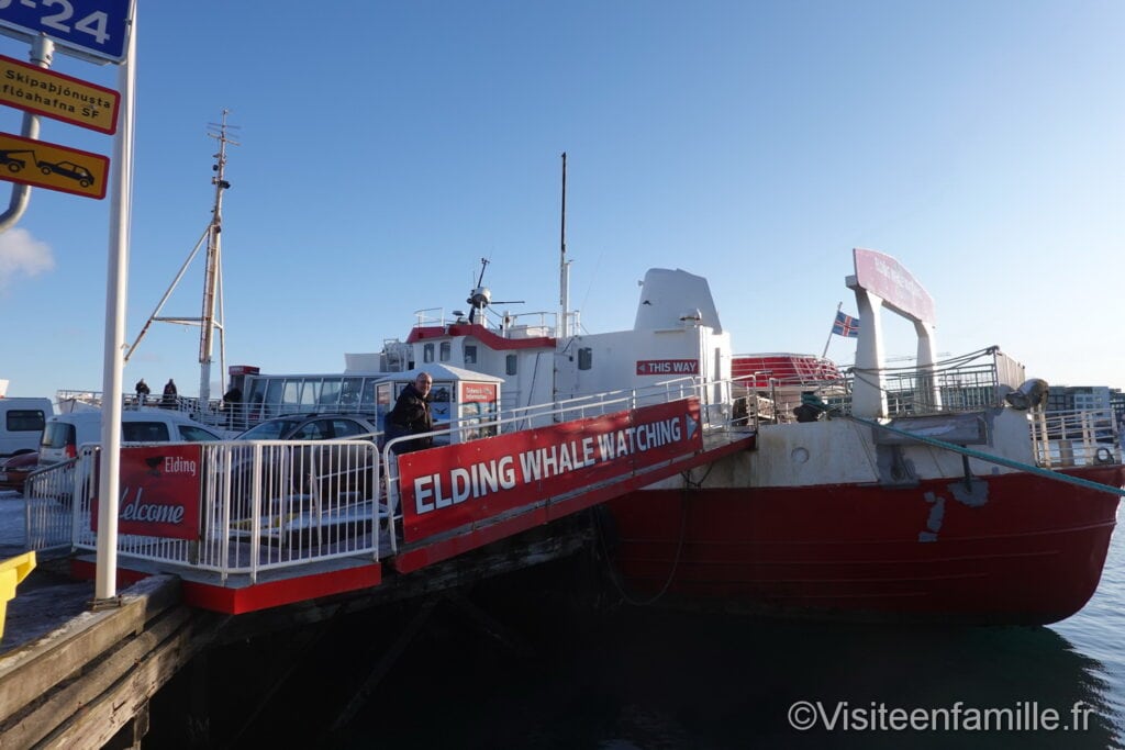 bateau de croisière pour aller voir les baleines à Reykjavik