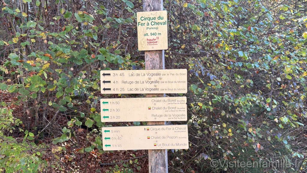 Cirque du Fer à Cheval (parking)
