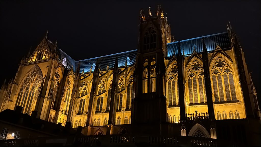Fête des Sorcières de l'Est Avis Spectacle Céleste Metz au Temple Neuf